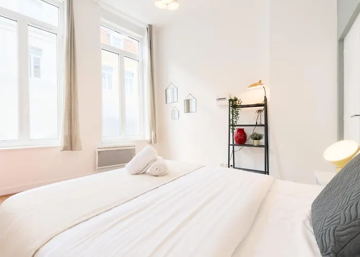 Functional Flat Close To The Station