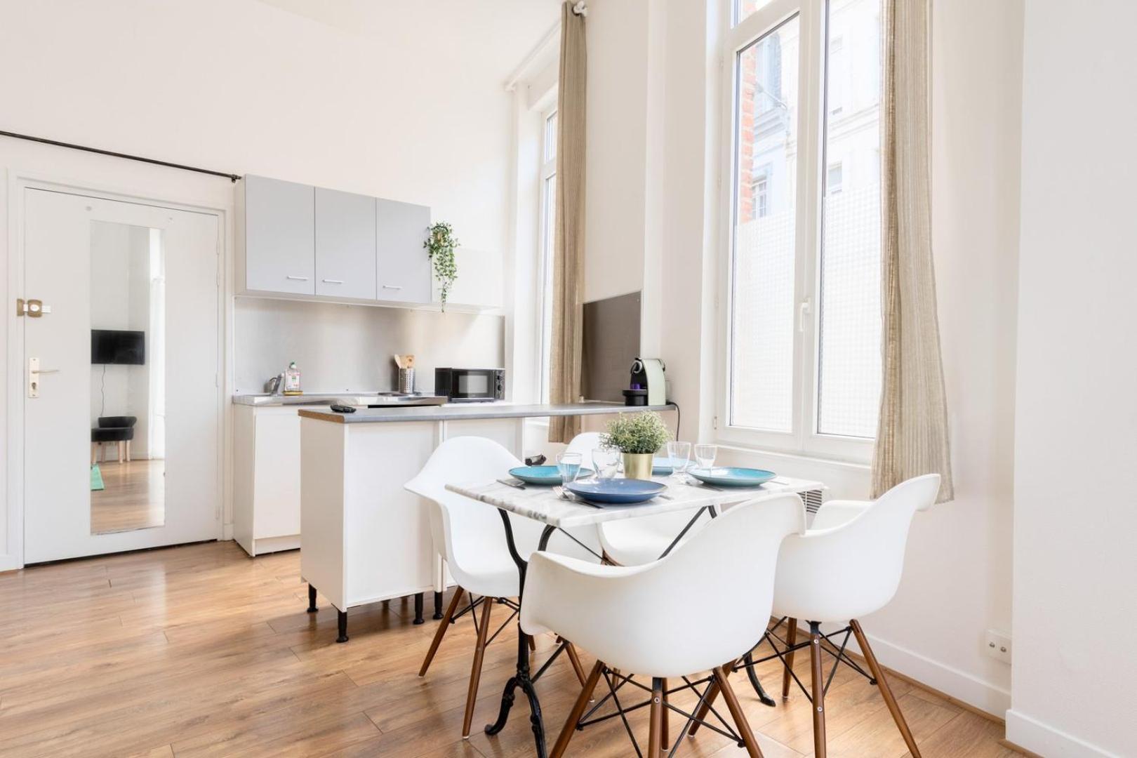Functional Flat Close To The Station Lille