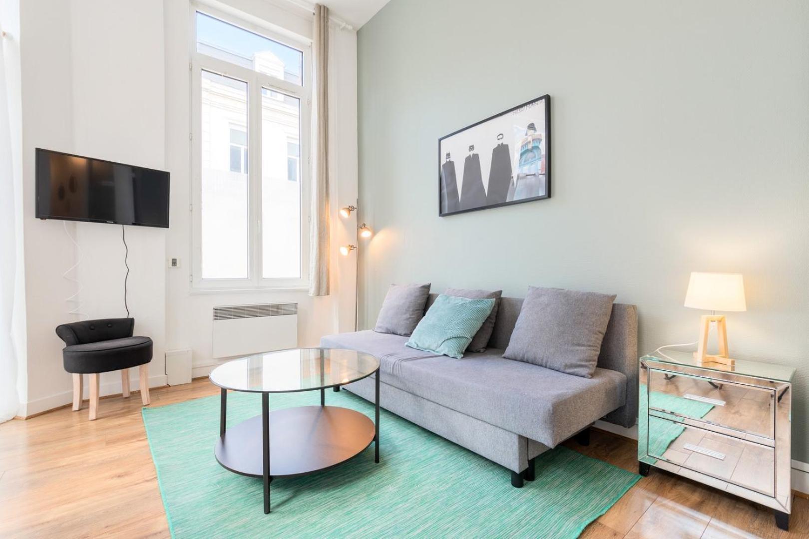 Functional Flat Close To The Station
